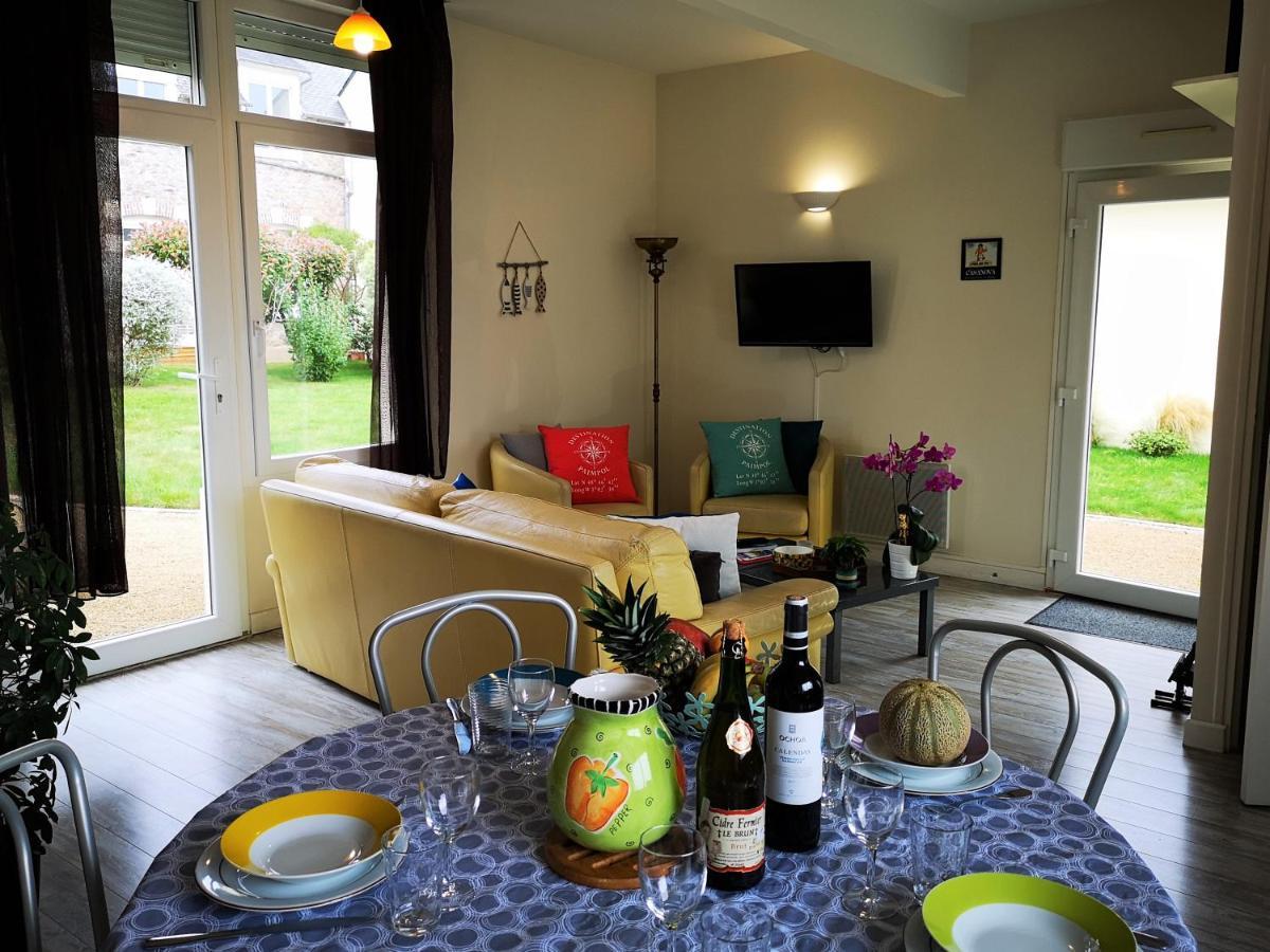 Gites "Le Clos De La Baie" Paimpol Rum bild