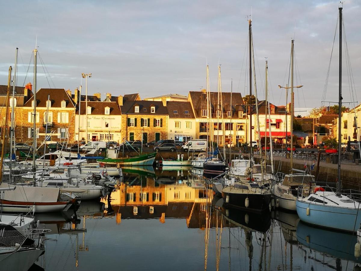 Gites "Le Clos De La Baie" Paimpol Exteriör bild